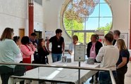 Gruppenarbeit im Foyer